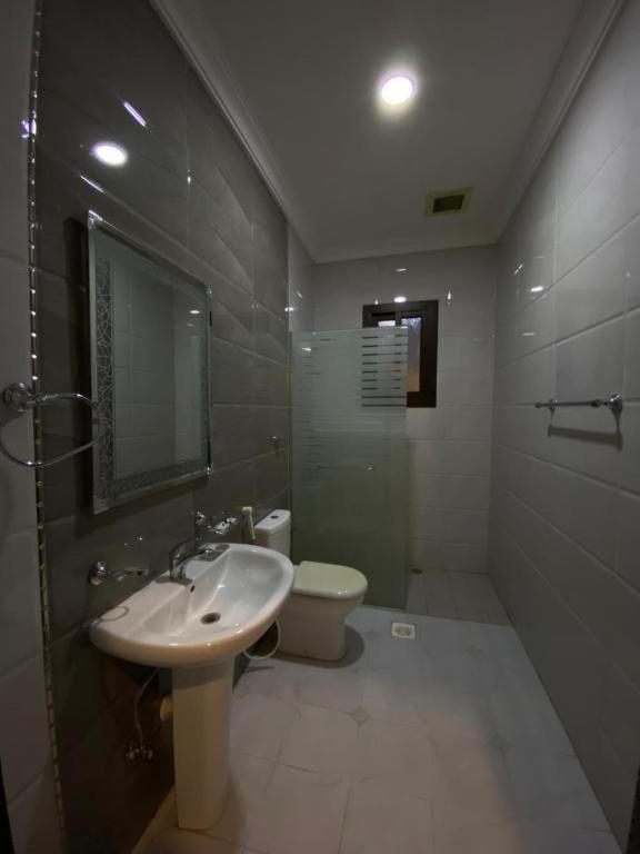 بيوتات المروة Biutat Almarwa Apartment *